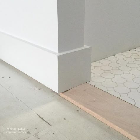 Baseboards And Trim Ideas, Skirting And Architrave, Baseboard Ideas, Modern Baseboards, Baseboards And Trim, Baseboard Styles, Modern Trim, Mill Work, Interior Paint Colors Schemes