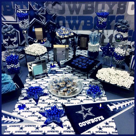 ✭Ꮲɪɴᴛᴇʀᴇsᴛ|@sɴᴇᴀᴋᴇʀ ʙᴀᴇ Dallas Cowboys Candy Table, Cowboys Birthday Party Decorations, Dallas Cowboy Backdrop Ideas, Cowboys Theme Party Dallas, Dallas Cowboys Birthday Party Decoration, Dallas Cowboy Party, Dallas Cowboys Birthday Party Ideas, Dallas Cowboys Theme Party, Dallas Cowboy Party Ideas