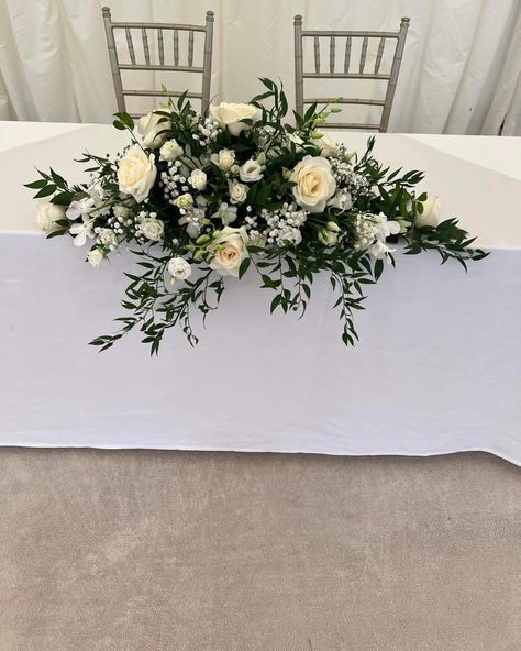 Main Wedding Table Decor, Top Table Wedding Flowers, Head Table Florals, Wedding Top Table Flowers, 50th Anniversary Table, Wedding Mantle, Main Table Wedding, Top Table Flowers, Head Table Wedding Decorations