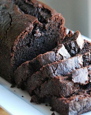 Double Chocolate Fudge Loaf Cake Starbucks Chocolate, Homemade Cake Recipes Chocolate, Avocado Bread, Kek Lapis, Resep Brownies, Loaf Cake Recipes, Chocolate Avocado, Homemade Chocolate Cake, Chocolate Bread