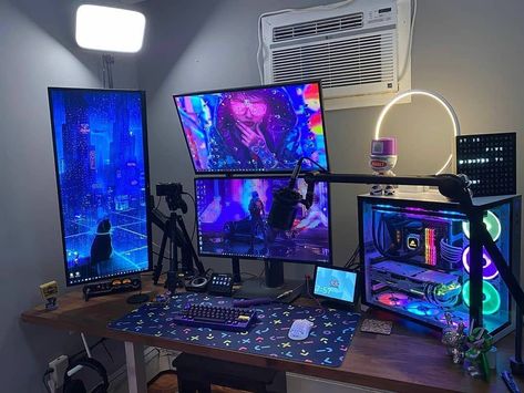 Thoughts on this setup? What would you change? |Tag a gamer friend  |Follow us @setupwarriors  |Offical @Setupwarriors Discord & YouTube Links in Highlights  .  Via: u/GodBoii |DM Setup Pictures to get featured! . #setupwarriors #gamer #gaming #gamingpc #mechanicalkeyboards #pcmr #pcgaming #pcsetup #pcmods #pcgamers #pcmasterrace #pcgamer #watercooling #gamingislife #gamingcommunity #gamerforlife #respawn #gamingroom #watercooled #gamingchannel #mechanicalkeyboard #pcgamingsetup #rgb #gamingsetu Three Monitor Setup, Best Pc Setup, Battle Stations, Gaming Rooms, Game Setup, Gaming Desk Setup, Best Gaming Setup, Setup Gamer, Computer Gaming Room