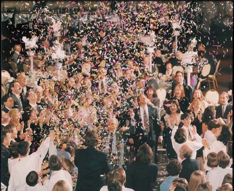 Confetti Photos, 20s Party, Roaring 20s Party, 1920s Party, Nye Wedding, White Confetti, Confetti Party, Wedding Confetti, Gatsby