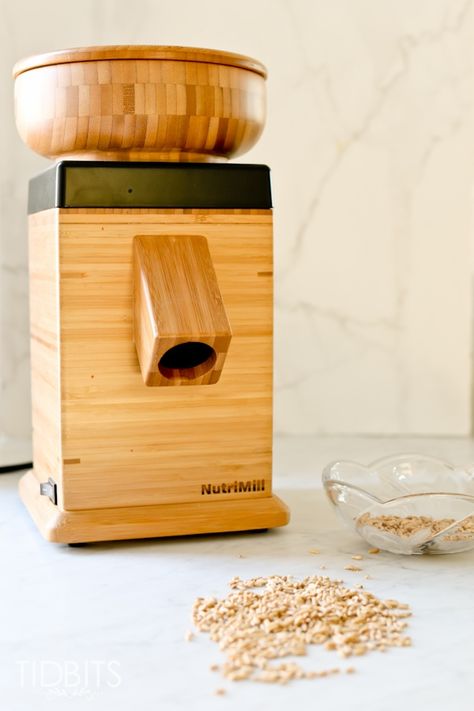 Grain Mill Diy, Milling Flour, Diy Flour, Top Flour, Homesteading Life, Flour Mill Machine, Cooking Items, Grain Mill, Flour Mill