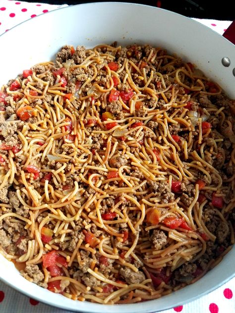 Fideo Recipe, Recipe With Ground Beef, Vermicelli Recipes, Mexican Soup, Beef And Potatoes, Hispanic Food, Mexican Food Recipes Easy, Mexican Food Recipes Authentic, Mexican Dishes