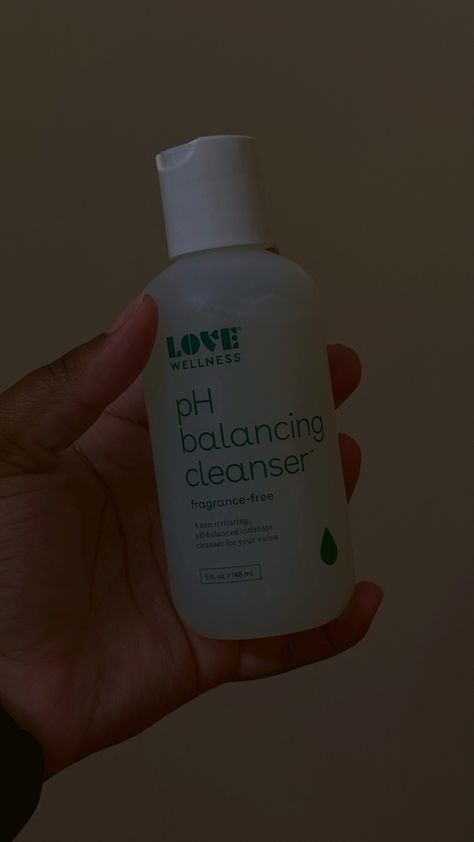 Love Wellness Ph Balancing Cleanser, 30 Day Squat Challenge, Summer Bod, Love Wellness, Squat Challenge, Feminine Health, Self Healing Quotes, Room Redesign, Ph Balance