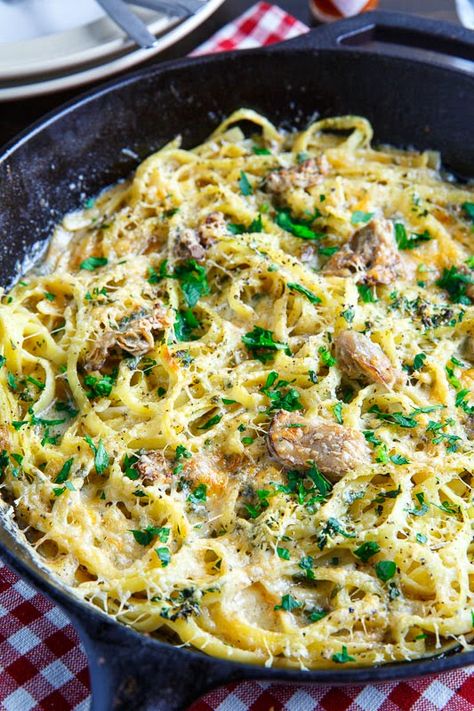 Oyster Pasta, Fish Casseroles, Baked Oyster Recipes, Closet Cooking, Smoked Oysters, Pasta Noodle Recipe, Raw Oysters, Oyster Recipes, Fresh Oysters