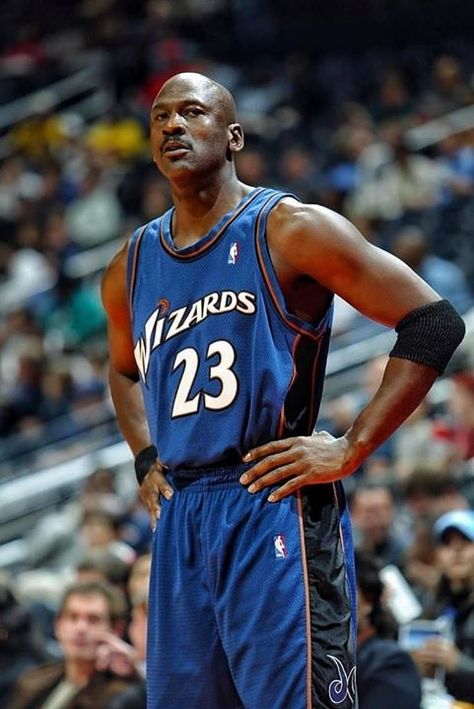 Jordan Wizards, Michael Jordan Wizards, Nba Moments, Michael Jordan Washington Wizards, Wizards Basketball, Mike Jordan, Michael Jordan Photos, Jeffrey Jordan, Michael Jordan Pictures