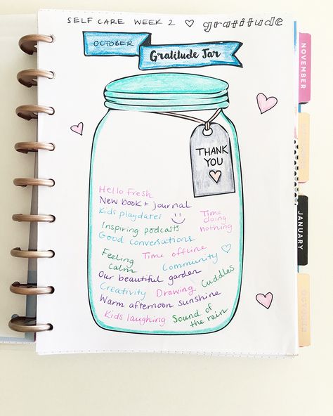 Click through to download a Printable Gratitude Jar to fit your Classic Happy Planner. #happyplanner #gratitudejar #bulletjournal #tracker #freeprintable Jars Of Happiness, Happy Planner Ideas, Happy Planner Free Printable, Planner Free Printable, Happy Planner Inserts, Gratitude Tracker, Gratitude Jar, Happiness Journal, Bullet Journal Tracker