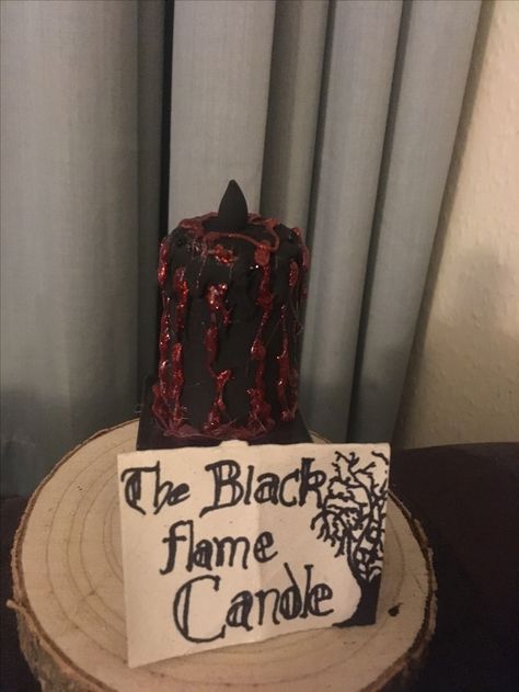 Diy black flame candle from hocus pocus. Black Flame Candle Printable, Diy Black Flame Candle, Hocus Pocus Black Flame Candle, Candle Printable, Black Flame Candle, Flame Candle, Black Flame, Harvest Party, Halloween Desserts