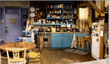 Monica's Kitchen! Friends Apartment, Apartment Goals, Friends Series, I Love My Friends, Upper West Side, Friends Set, Dream Apartment, West Village, Friends Tv Show