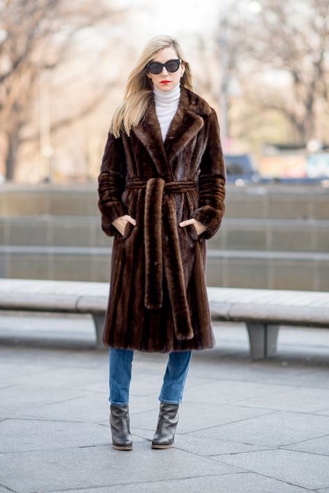 Then a few months later—the fur coat of my 21st Century dreams! Tyler Joe  - HarpersBAZAAR.com. Recut and restyled fur!! Mink Coats Outfit, Fur Outfit, Fur Coat Vintage, Mink Coat, Mink Fur Coat, Vintage Fur, Brown Coat, Fur Fashion, Mink Fur