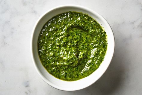 BA's Best Pesto Recipe Best Pesto Recipe, Classic Pesto Recipe, Best Pesto, Freezing Pesto, Sauce Pesto, Basil Pesto Recipes, Recipe Web, Pasta Al Pesto, Pasta Bar