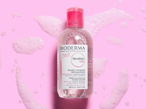 Micellar Water Photography, Bioderma Micellar Water, Garnier Skin Active, Micellar Cleansing Water, Cleansing Wipes, Anti Aging Ingredients, Water Photography, Micellar Water, Waterproof Makeup