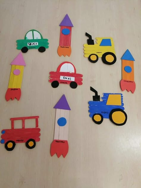 Preschool Transportation Crafts, Young Toddler Activities, Shape Activities Kindergarten, Transportation For Kids, School Kids Crafts, Transportation Crafts, Art Activities For Toddlers, Toddler Arts And Crafts, Shapes Activities