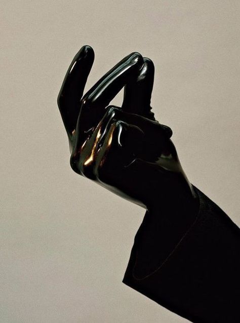 Black Gloves Aesthetic, Leather Gloves Aesthetic, Black Latex Gloves, Gloves Aesthetic, Tahereh Mafi, Shatter Me Series, Gloves Fashion, Hand Reference, Latex Gloves