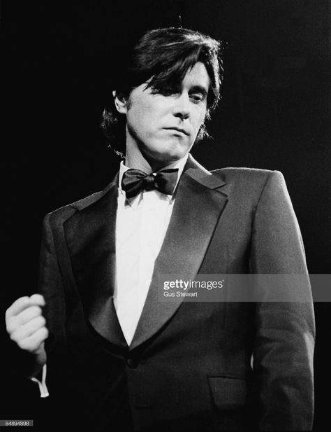 News Photo : Singer Bryan Ferry, performing live onstage at... Brian Ferry, Garage Punk, Bryan Ferry, Roxy Music, I'm With The Band, 80s Music, Music Photo, Pop Rock, Music Icon