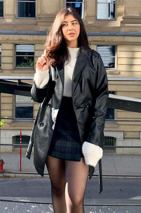 Long Skirt Outfits For Winter Coat, Dark Green Coat Outfit Winter, Short Leather Coat Outfit, Woolen Sweater Outfit, Woolen Skirt Outfit Winter, Short Black Skirt Outfit Winter, Dark Green Skirt Outfit, Short Skirt Long Jacket, Brown Coat Outfit