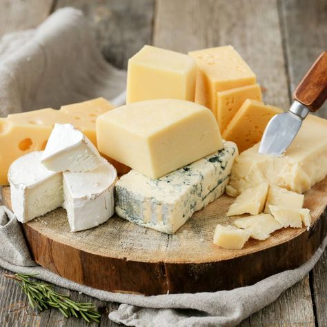 untested cheeses and how long they are aged (tyramine and phenylethylamine levels) Cheese List, National Cheese Lovers Day, Aged Cheese, Kinds Of Cheese, Types Of Cheese, Homemade Cheese, Best Cheese, Asiago, Cheese Lover