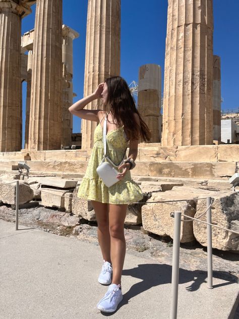 Summer in Athens, Greece at the Acropolis. Travel. Summer. Outfit ideas. Sundress. Greece Street Style, Acropolis Outfit, Athens Greece Outfit Ideas, Acropolis Greece Outfit, Summer In Greece Outfit, Athens Outfit Ideas, Greek Summer Outfits, Athens Outfit, Athens Greece Outfit