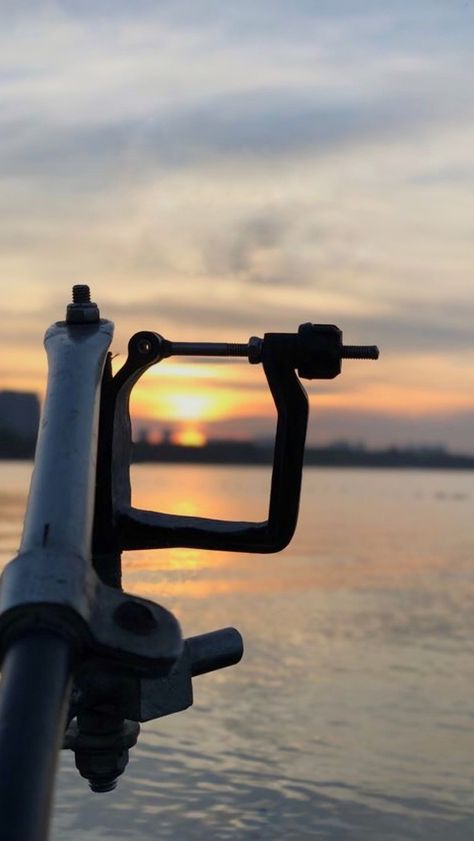 Rowing Aesthetic Women, Rowing Aesthetic, Rowing Photography, Rowing Quotes, Rowing Crew, Row Row Your Boat, Cox And Cox, Row Boat, Gold Medal