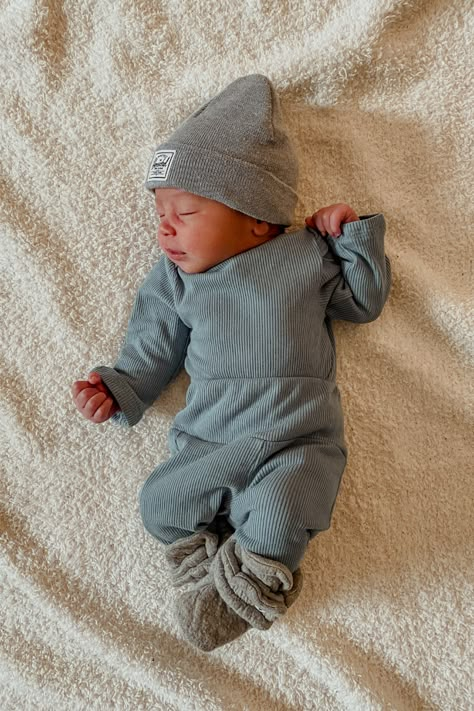 Luca wearing a blue newborn set from Target. Baby Boy Newborn Outfit, Newborn Baby Outfits Boy, Baby Boy Style Newborn, Infant Outfits Boy, Cute Baby Outfits For Boys, Cool Baby Boy Outfits, Baby Boy Newborn Outfits, Baby Boy Clothes Ideas, Baby Boy Cute Outfits