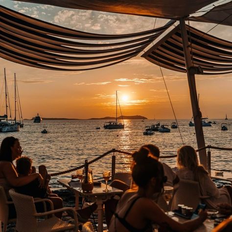 Sunset Ritual, Winter Restaurant, Sun Worshipper, Ibiza Restaurant, Ibiza Holiday, Sunset Restaurant, Ibiza Sunset, Ibiza Summer, The Sunset Strip