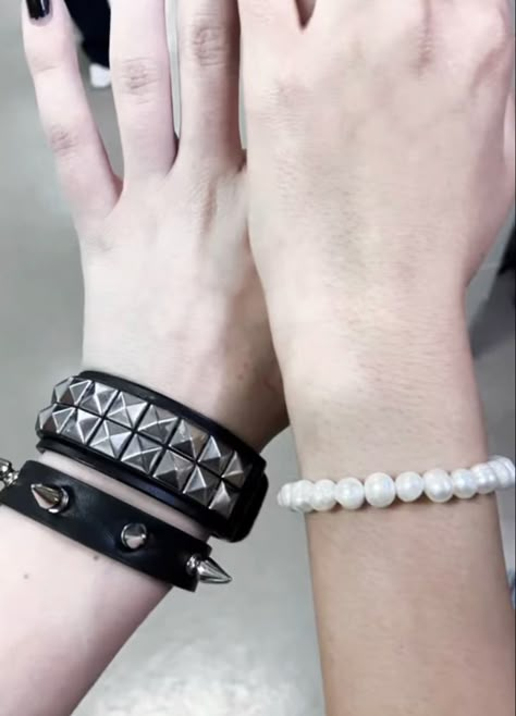 Spike Bracelet Aesthetic, Goth And Coquette Friends, Coquette Gf And Emo Bf, Emo Love Aesthetic, Opposites Aesthetic, Online Friends Aesthetic, Emo Bracelets, Early 2000s Fashion Trends, Emo Coquette