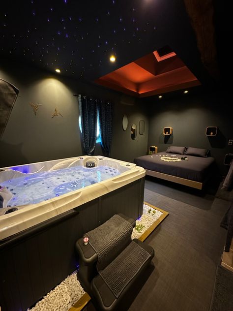 Jacuzzi Room, Mansion Rooms, Indoor Jacuzzi, Home Spa Room, Hot Tub Room, Indoor Spa, Couple Room, Exhibition Centre, Jacuzzi Outdoor