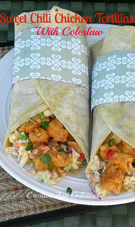 Delicious sweet, chili chicken and crunchy coleslaw filled tortillas Coslaw Recipes, Crunchy Coleslaw, Chicken Tortillas, Sweet Chili Chicken, Pumpkin Spice Donut, Chili Chicken, Lunch Wraps, Coleslaw Mix, Tex Mex Recipes