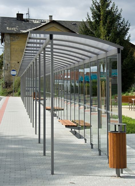 Modular public transport shelter LINEO can be assembled to any length. The one in Nýřany is 50 m long :) | architecture, design, public spaces, public transport, modular solution, travel Public Transportation Design, Public Transport Architecture, Travel Vehicles, Cemetery Ideas, Formal Garden Design, Bus Shelters, Conservation Of Natural Resources, Formal Garden, Waiting Area