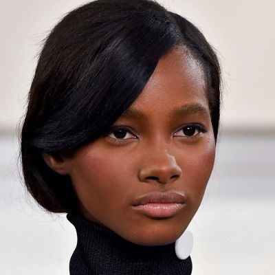 Tami Williams, Pretty Hurts, Bob Hairstyles With Bangs, Runway Makeup, Model Aesthetic, Model Face, African Beauty, Sleek Fashion, Fall 2015