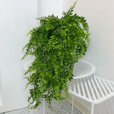 Plant Wall Display, Faux Plant Wall, Fake House Plants, Hanging Ferns, Fake Hanging Plants, Plastic Grass, Artificial Hanging Plants, Greenery Decor, Artificial Plants Outdoor