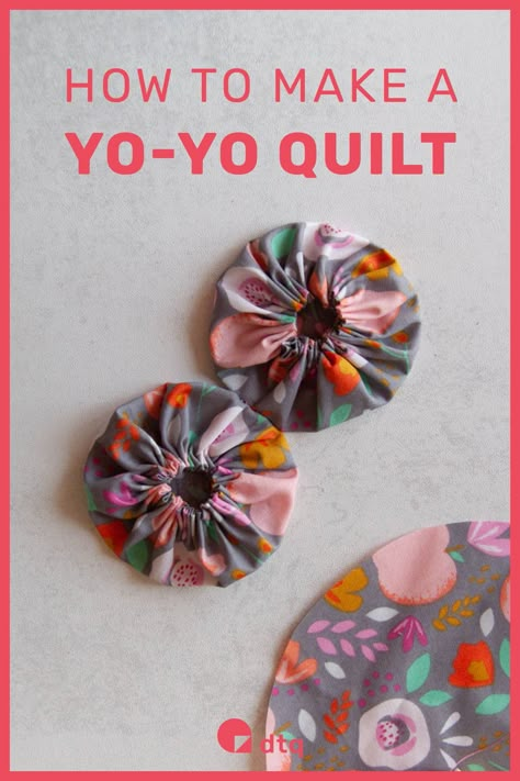 Learn how to make yoyo quilts and create a fun yoyo project. Follow our step-by-step tutorial for making a yo yo quilt and get inspired by awesome yo yo quilt projects. This is a great way to use up those fabric scraps! #dtq #dtqtutorials #yoyoquilttutorial #yoyoquilts #yoyoquiltpatterns Yo Yo Quilts, Yoyo Quilts, Yoyo Quilt, Yo Yo Quilt, Scrap Fabric Crafts, Scrap Fabric Projects, Folded Fabric Ornaments, Quilted Christmas Ornaments, Yo-yos