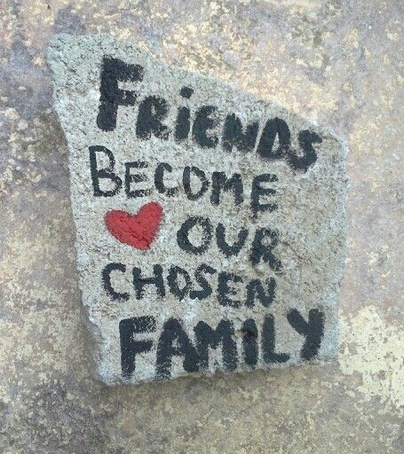 Friends become our chosen family ♥ Sometimes Home Is A Friend Group, Quotes About Chosen Family, Chosen Family Aesthetic, Chosen Family Quotes, Group Of Friends Quotes, Friends Like Family, Super Cool Stuff, Choices Quotes, Family Support