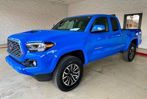 Click this image to show the full-size version. Blue Toyota Tacoma, Voodoo Blue, Tacoma 4x4, Tacoma World, Tacoma Trd, My Dream Car, Toyota Tacoma, Dream Car, Dream Cars