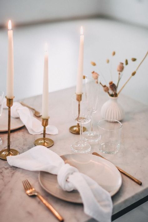 Candle light & marble tables make for a romantic wedding touch ✨  Image from Pinterest.   #weddingdecor #weddingdecorations #weddingtabledecor #weddings #weddingblogger #bridalblogger #weddinginspo #weddingplanning #weddingreception #weddinginspiration #weddingaccessories #weddingaisle #weddingarch #weddingceremony #Sydneybrides #Melbournebrides #melbournewedding #sydneywedding #isaidyes #engaged #weddinginspo #weddingplanning Minimal Wedding Inspiration, Sweet Wedding Dresses, Melissa Sweet, Wedding Tablescape, Table Styling, Neutral Wedding, Minimal Wedding, Wedding Table Settings, Wedding Tablescapes