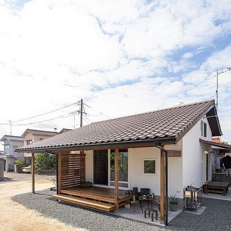 Japanese Style Tiny House, Japanese Tiny House, Japanese Small House, Japanese Modern House, Japanese House Design, Modern Japanese Style, Tiny Container House, Tiny House Big Living, Japanese Style House