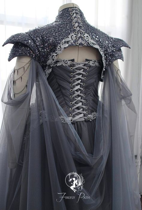 Breathtaking Dresses, Firefly Path, Future Costume, Armor Dress, Fantasy Clothes, Aesthetic Memes, Art Outfits, Oc Inspo, Fantasy Dresses