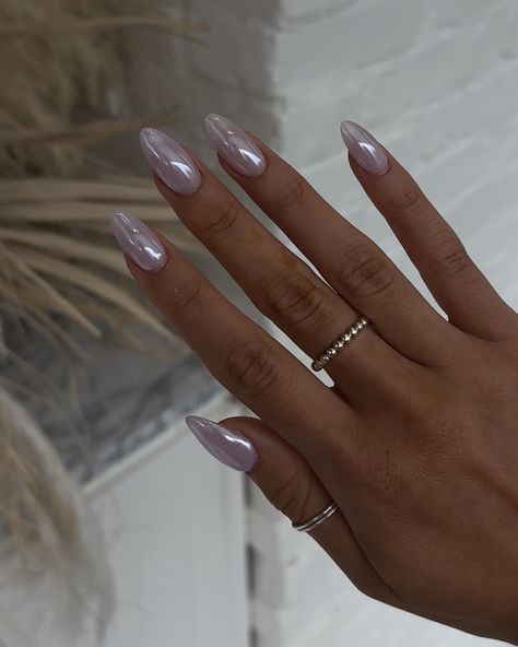 Summer nail inspo, chrome nails, glazed doughnut nails, almond shape nails Light Purple Glazed Donut Nails, Almond Glazed Nails, Almond Shaped Chrome Nails, Grey Glazed Donut Nails, Lavender Glazed Nails, June Nails Ideas 2024 Almond, Doughnut Glaze Nails, Gray Chrome Nails, Clear Chrome Nails