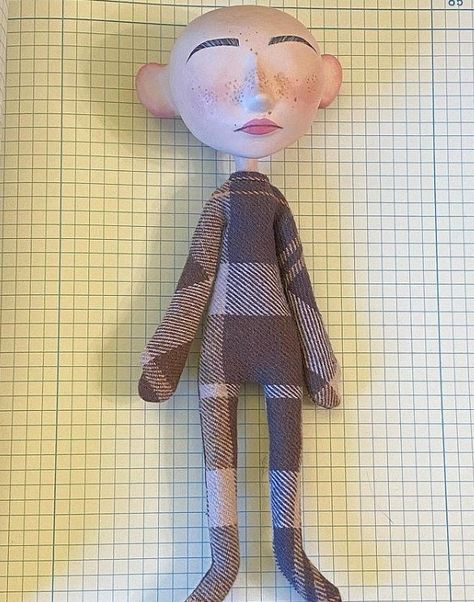 Coraline Doll Body Template, Coraline Doll Template, Coraline Doll Diy Clay, Coraline Doll Diy Free Pattern, Custom Coraline Doll Clay, Coraline Template, Clay Coraline Doll, Coraline Things To Make, Homemade Coraline Doll