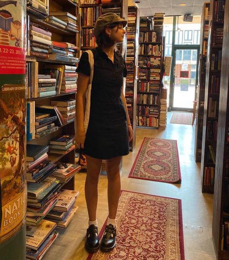 doc marten mary janes fashion girl black dress bookstore Literature Major Aesthetic Outfit, Bethan Shoes Outfit, Quinnie Touch Tank, Basic Casual Outfits Simple, Fall Outfits With Mary Janes, Doc Marten 8065 Outfit, Doc Martens 8065 Outfit, Doc Marten Mary Jane Shoes Outfit, Twee Girl Aesthetic