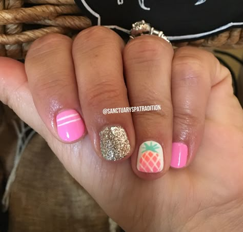 Nails With Pineapple, Summer Ombre Nails, Nails Ombré, Summer Nails 2018, Pineapple Nails, Gel Manicures, Nails 2018, Ombré Nails, Nails Gel Nails