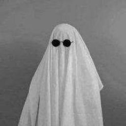 , 5 listas de leitura, 2 seguidores Ghost With Sunglasses, Ghost Aesthetic, Ghost Photoshoot, Ghost Photography, Ghost Pictures, Ghost Photos, Umbrella Academy, A Ghost, Aesthetic Grunge