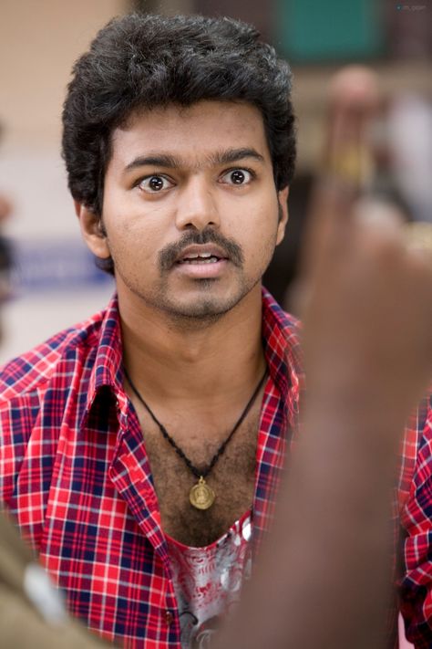 Vijay Images, Vijay Actor, Amazing Spiderman Movie, Actor Picture, Actors Images, Photo Art Gallery, Actor Photo, Cute Actors, Amazing Spiderman