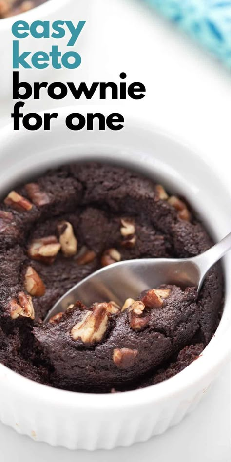 This keto brownie in a mug is gooey and decadent, and serves just one person. It's the perfect single-serve dessert when you need chocolatey goodness but you don't want the leftovers. Keto Cacao Powder Recipes, Cacao Keto Recipes, Almond Flour Brownie In A Mug, Almond Flour Mug Brownie, Keto Brownie In A Mug, Keto Mug Brownie, Cacao Powder Recipe, Low Carb Mug Cakes, Mug Brownie