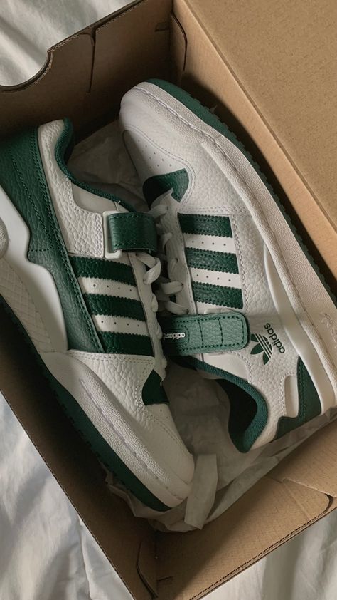 Adidas Forum Low Green, Adidas Aesthetic, Losing Hope, Adidas Forum Low, Forum Low, Aesthetic Luxury, Adidas Forum, Shoe Wishlist, Look Retro