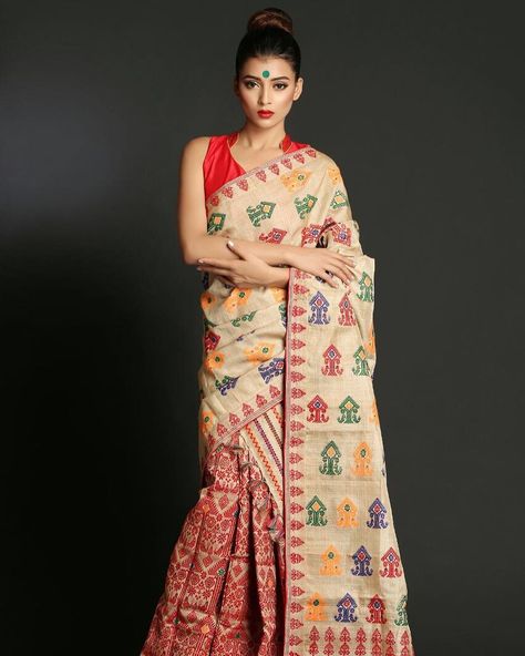 8 Traditional Dresses From Different Indian States You Need To Try | POPxo Mekhala Saree, Mekhala Chadar Design, Mekhla Saree, Mekhla Chadar Saree, Mekhala Chadar, Mekhela Chador Assamese, Mekhla Sador, Mekhla Chadar, Mekhela Sador