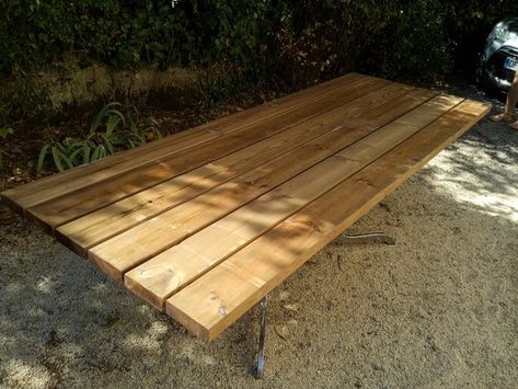 Plateau de table d'extérieur par Sebastienmar sur L'Air du Bois Restaurant Pergola, Table Restaurant, Diy Xmas Gifts, Table Diy, Diy Table, Xmas Gifts, Pergola, Restaurant