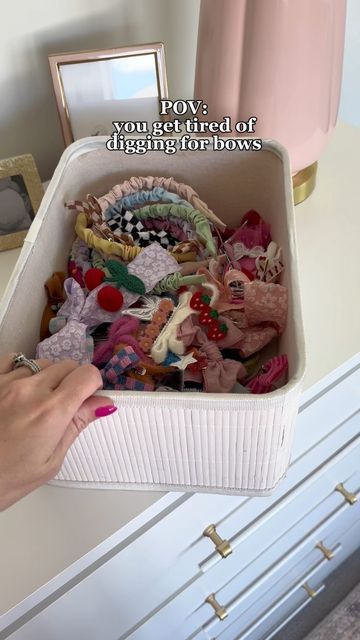 Bow Drawer Organization, Baby Girl Bow Organizer, Hair Organization, Hair Bow Storage, Hair Stations, Hair Product Organization, Organizing Linens, Bow Storage