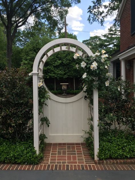 Side Yard Fence And Gate, Gate With Arch Entrance, Entry Gate, Arched Fence Gate, Arched Wooden Garden Gates, Fence With Arched Gate, Arched Wooden Gate, Hamptons Garden, Arbor Gate